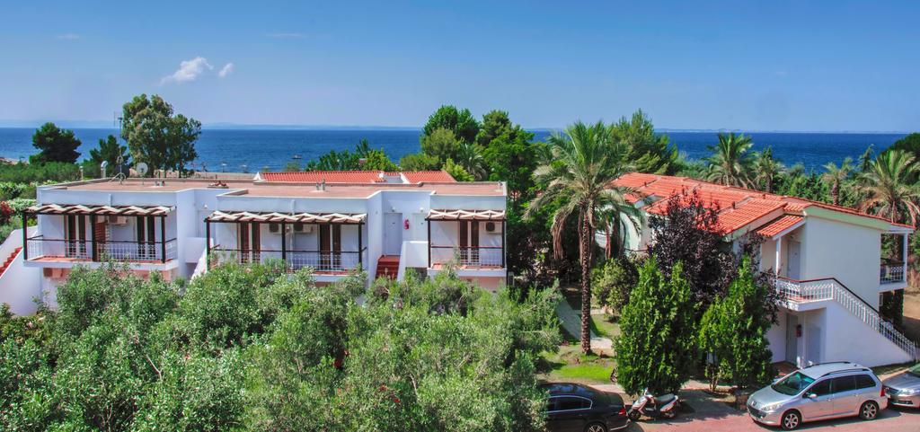Coral Blue Beach Hotel גראקיני מראה חיצוני תמונה