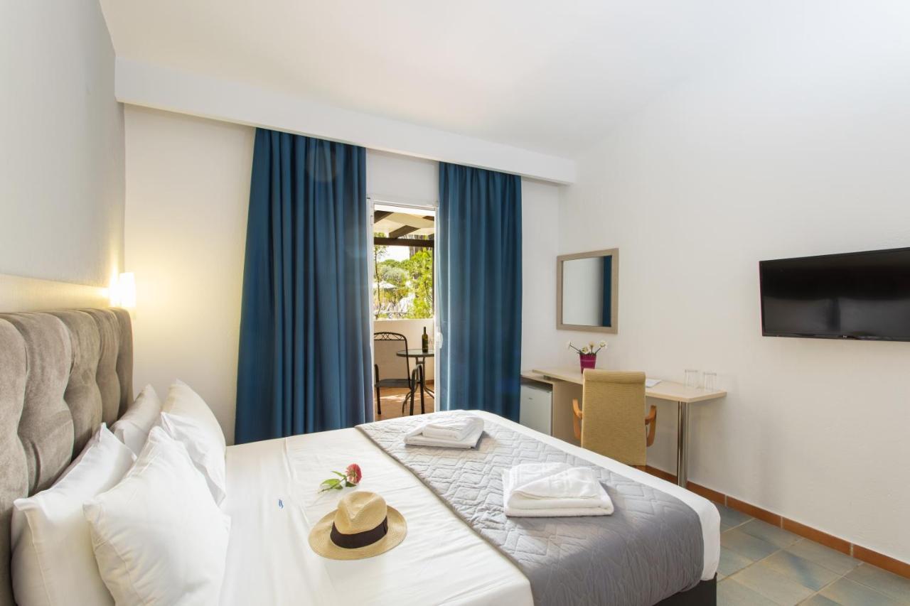 Coral Blue Beach Hotel גראקיני מראה חיצוני תמונה